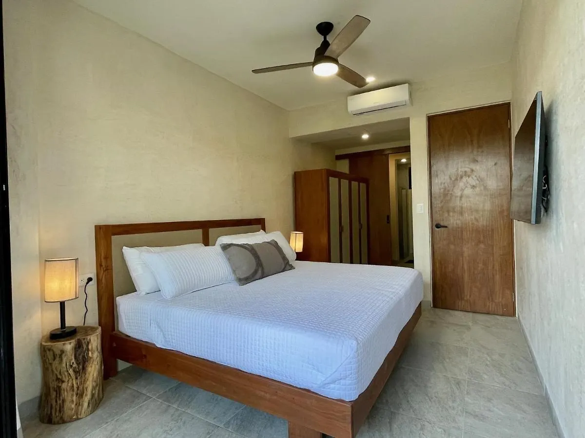 Aparthotel Micaela Bacalar Condos