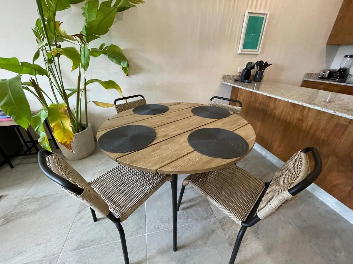 Micaela Bacalar Condos المكسيك